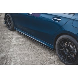 Накладки сплиттеры на пороги на Mercedes A W177 A35 AMG